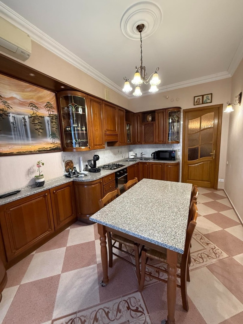 продажа трехкомнатной квартиры номер A-173524 в Приморском районе, фото номер 13